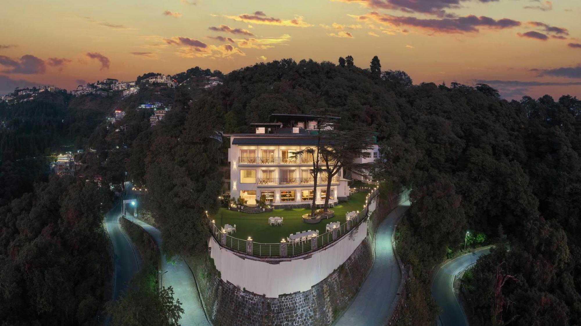 Echor Baris Resort Mussoorie Buitenkant foto