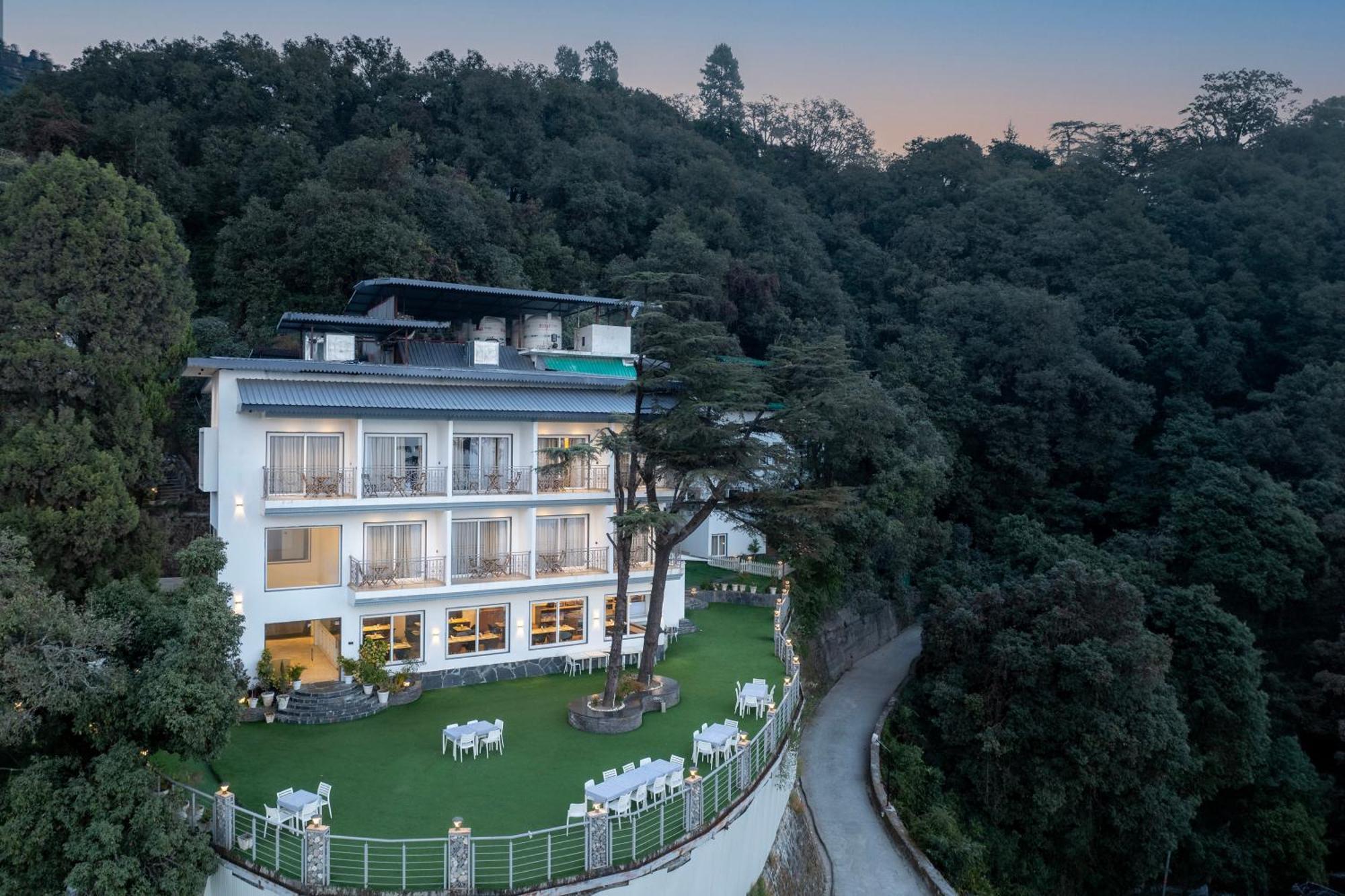 Echor Baris Resort Mussoorie Buitenkant foto