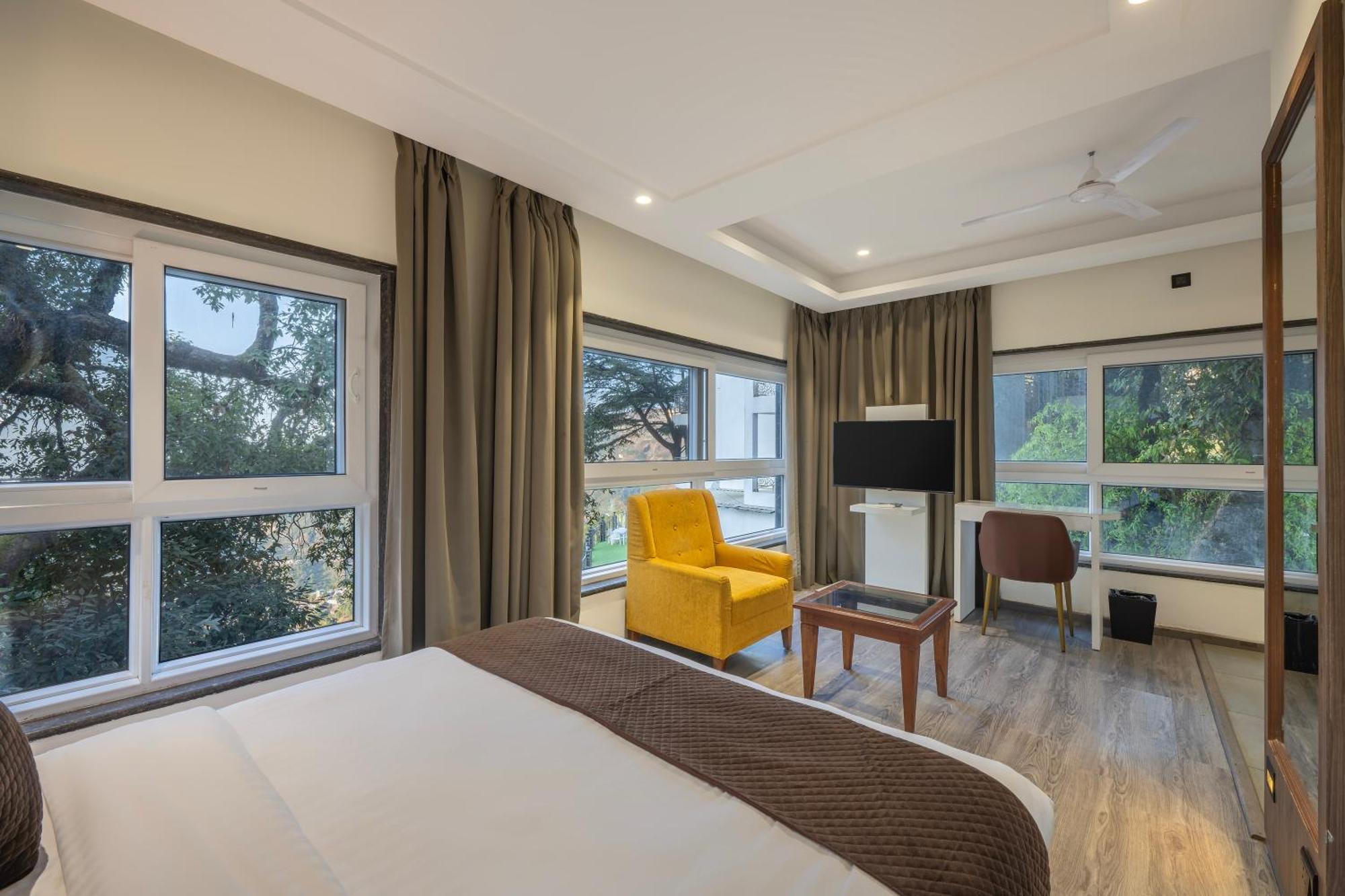 Echor Baris Resort Mussoorie Buitenkant foto