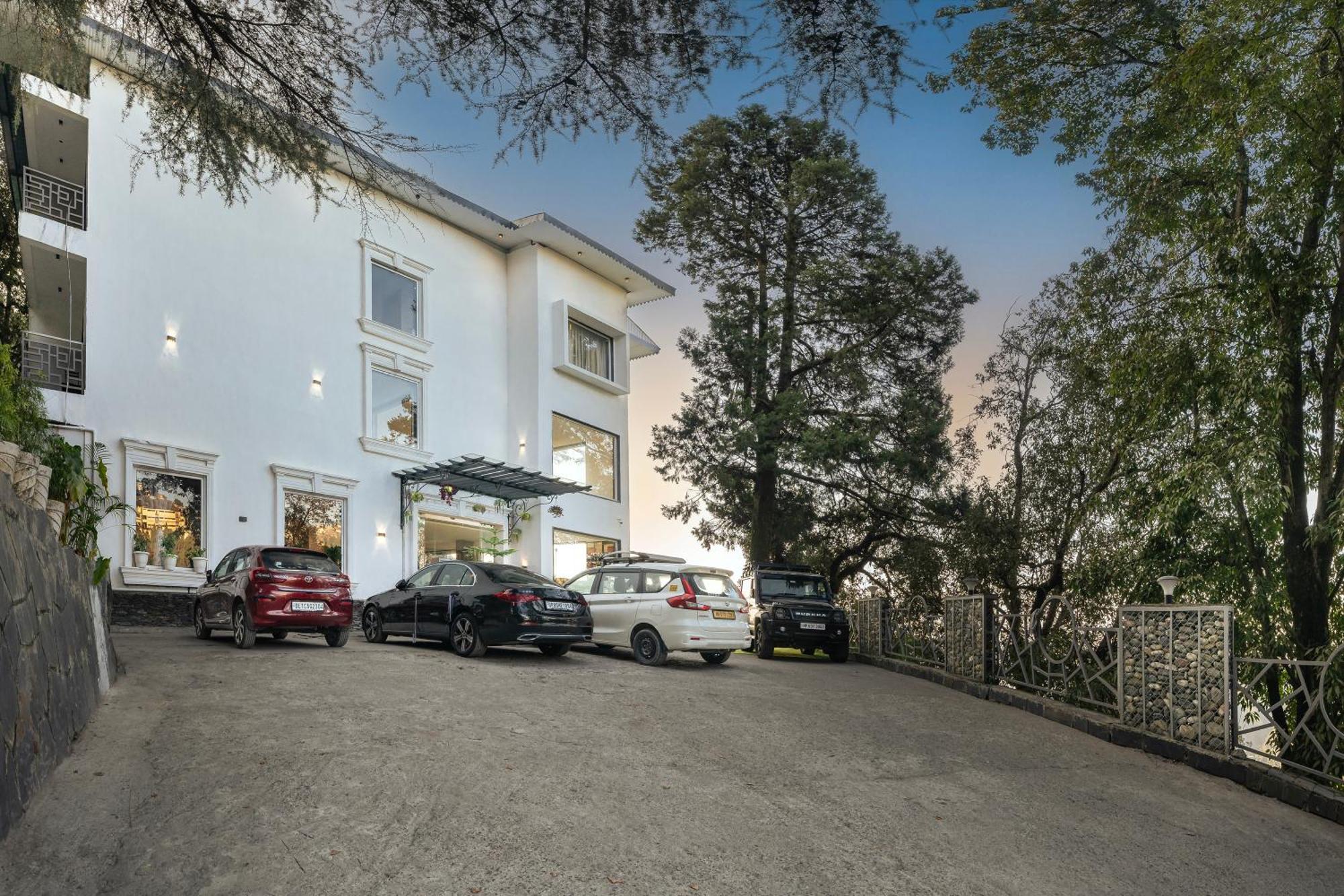 Echor Baris Resort Mussoorie Buitenkant foto