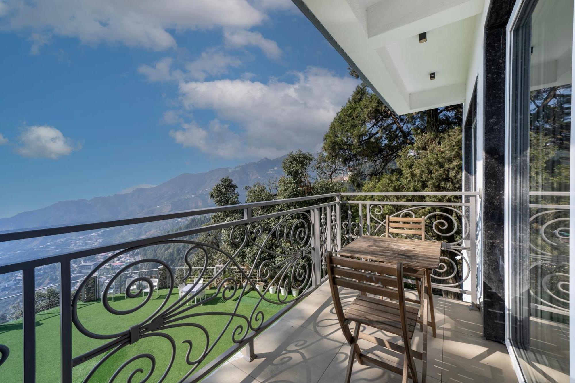 Echor Baris Resort Mussoorie Buitenkant foto