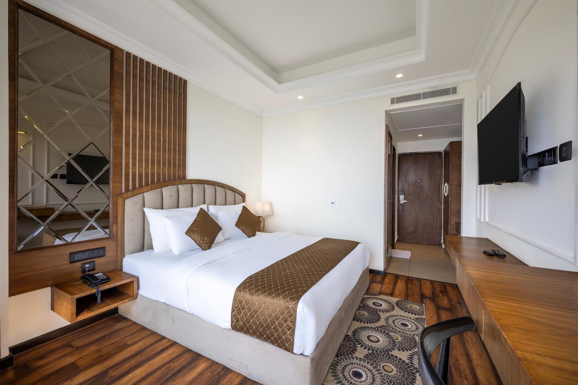 Echor Baris Resort Mussoorie Buitenkant foto
