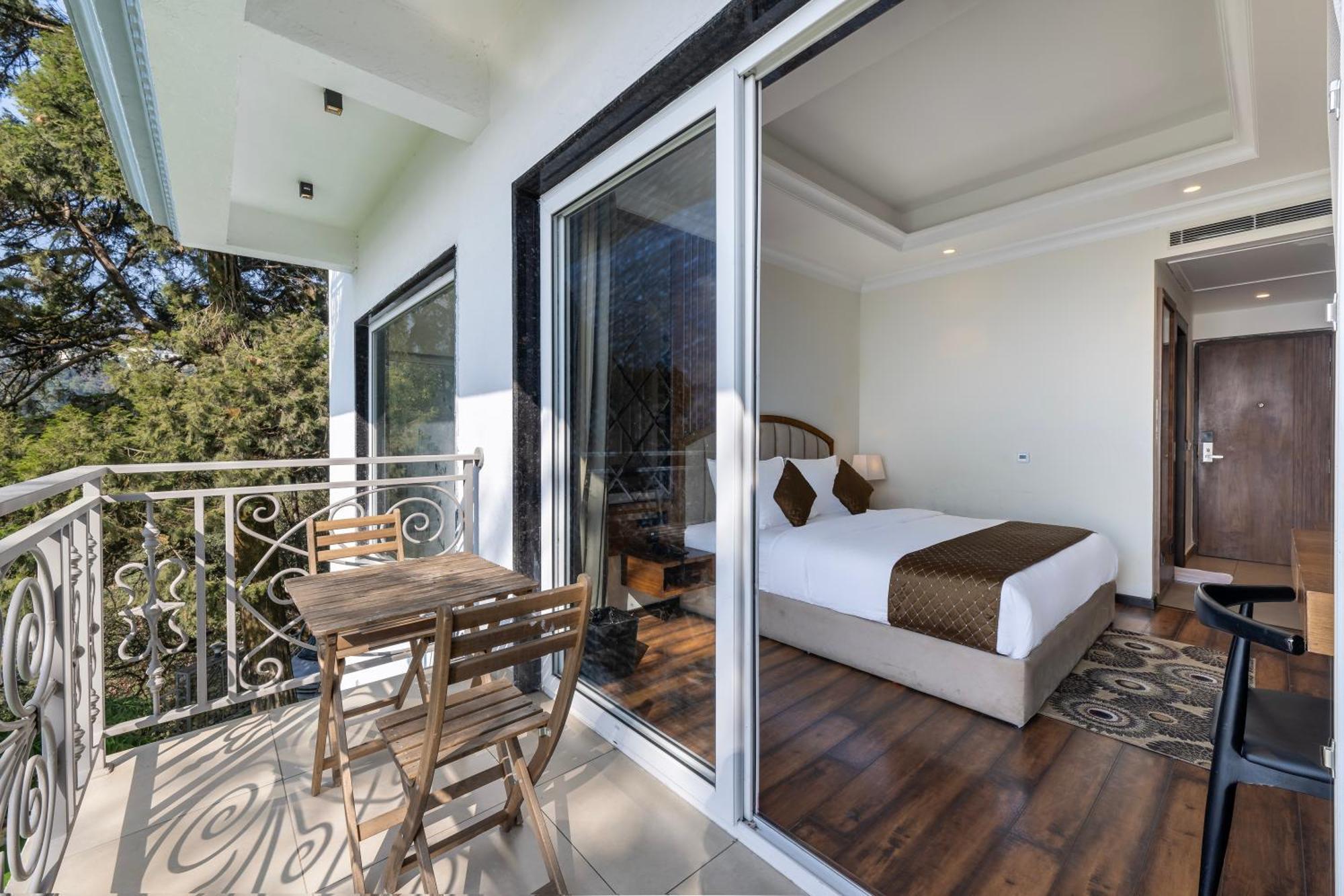 Echor Baris Resort Mussoorie Buitenkant foto